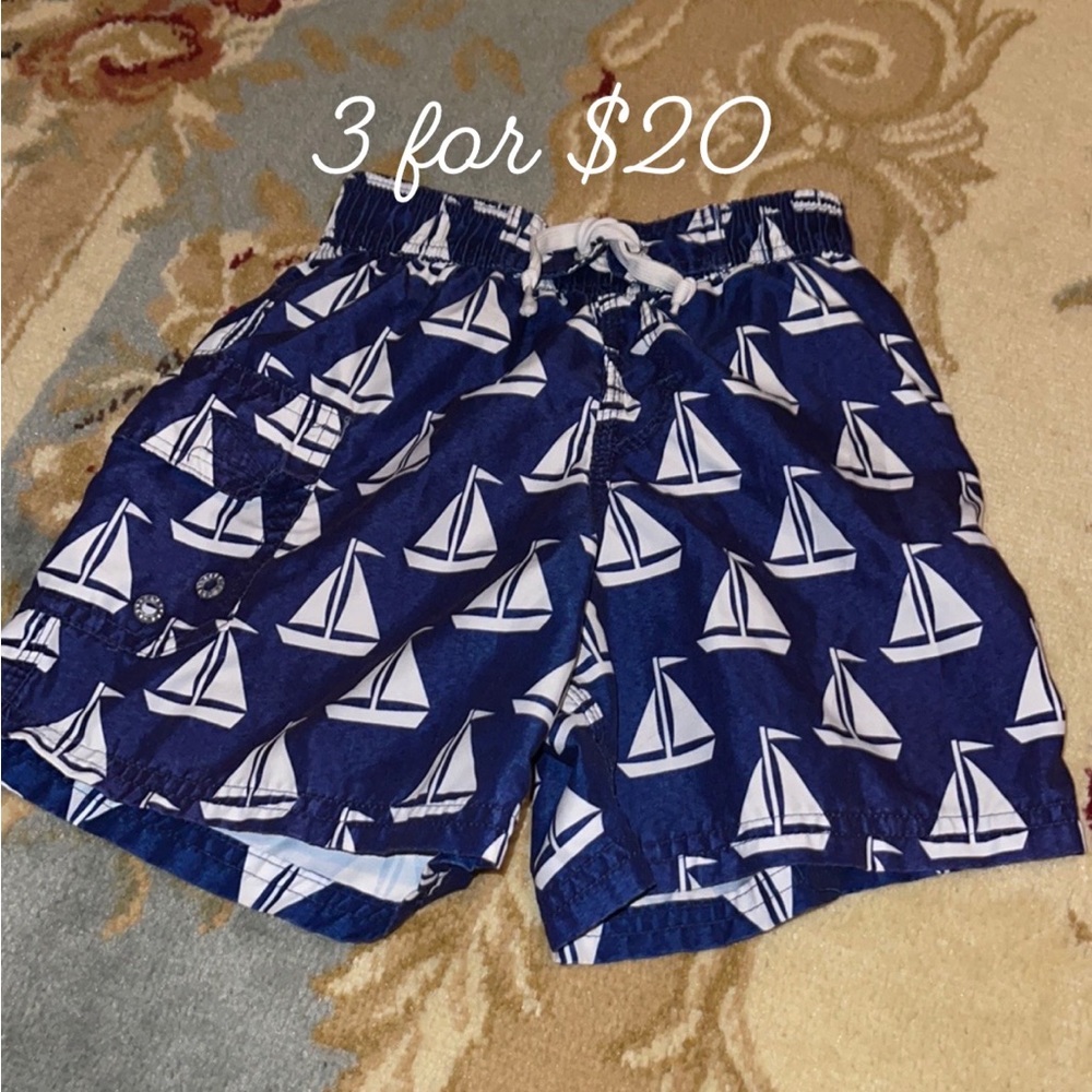 WB sailboat swim trunks 3T -Small- Navy and white 3itemsfor$20